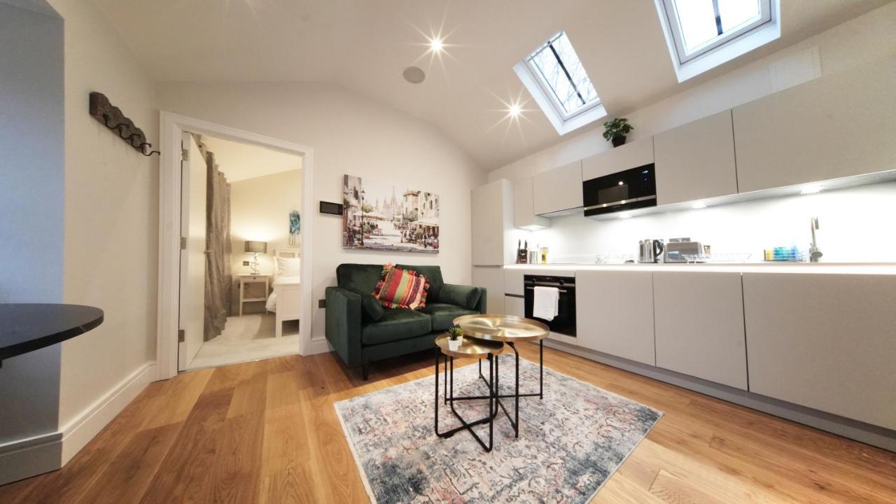Trinity House By Ritual Stays St Albans Zewnętrze zdjęcie